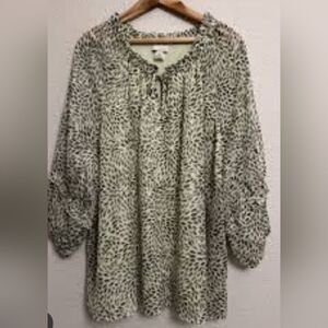 Enfocus Studio Cream and Black Printed Peasant Blouse